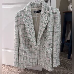 Zara jacket! Perfect colors for spring time